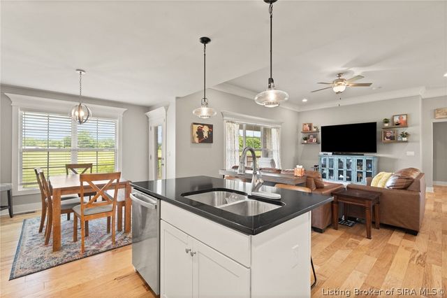 1858 Hazeltine Way, Henryville, IN 47126