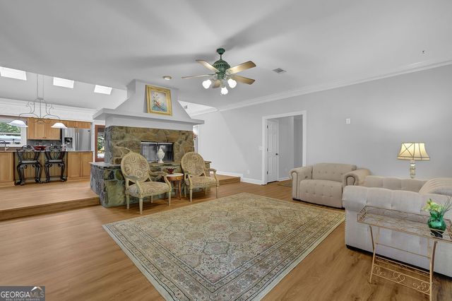 1010 Little River Way, Alpharetta, GA 30004