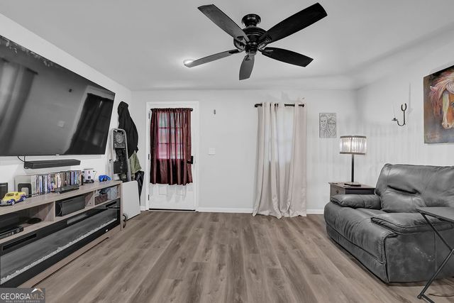 1010 Little River Way, Alpharetta, GA 30004