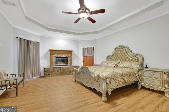 1010 Little River Way, Alpharetta, GA 30004