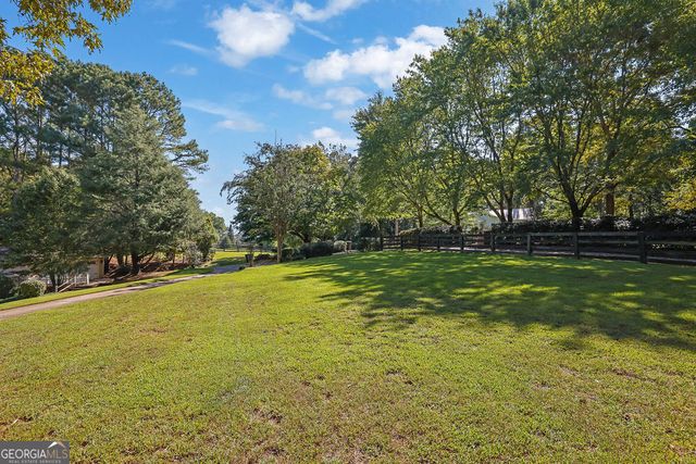 1010 Little River Way, Alpharetta, GA 30004