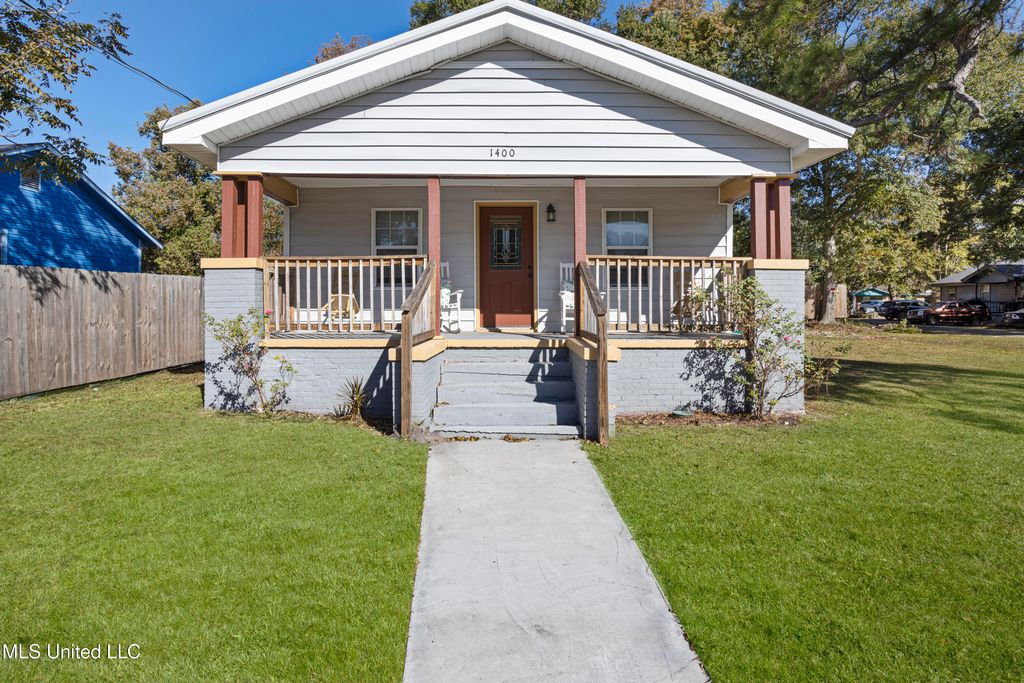 1400 W 20th Street, Gulfport, MS 39501