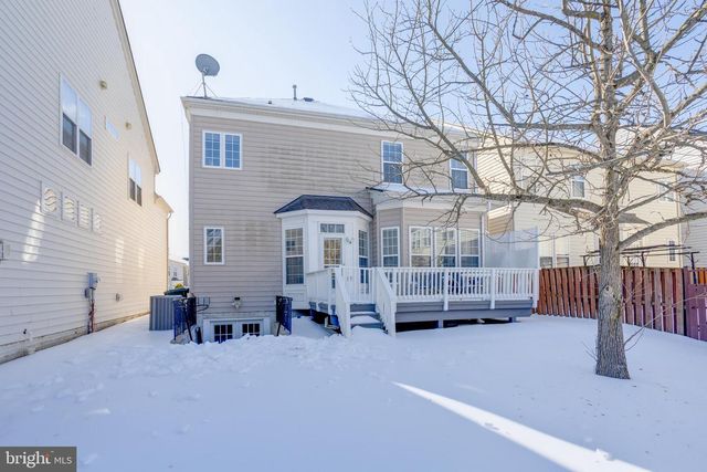 8322 MIDDLE RUDDINGS DR, Lorton, VA 22079