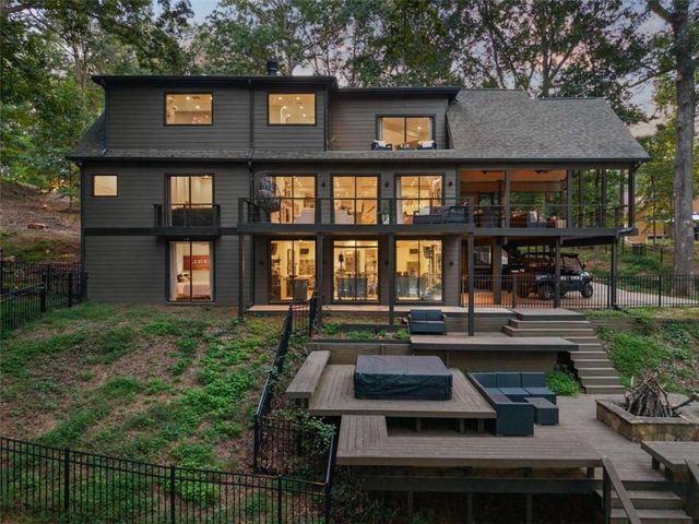 6680 Woodlake Drive, Flowery Branch, GA 30542