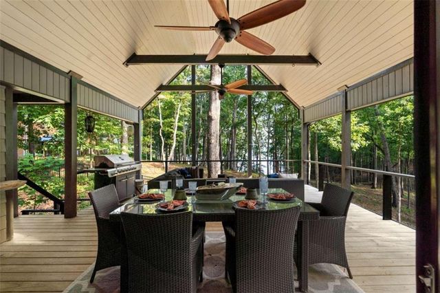 6680 Woodlake Drive, Flowery Branch, GA 30542