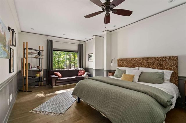 6680 Woodlake Drive, Flowery Branch, GA 30542