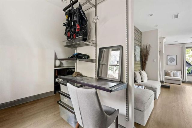 6680 Woodlake Drive, Flowery Branch, GA 30542