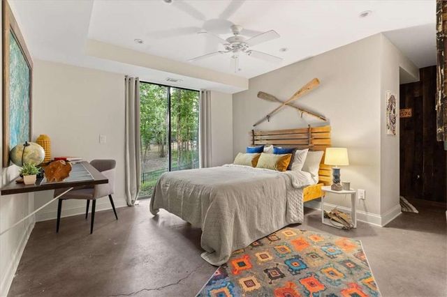 6680 Woodlake Drive, Flowery Branch, GA 30542