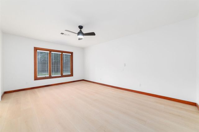11411 Ash Creek Drive, Houston, TX 77043