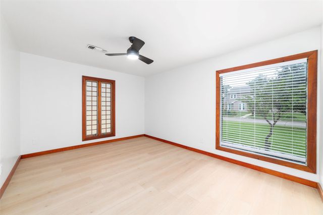 11411 Ash Creek Drive, Houston, TX 77043