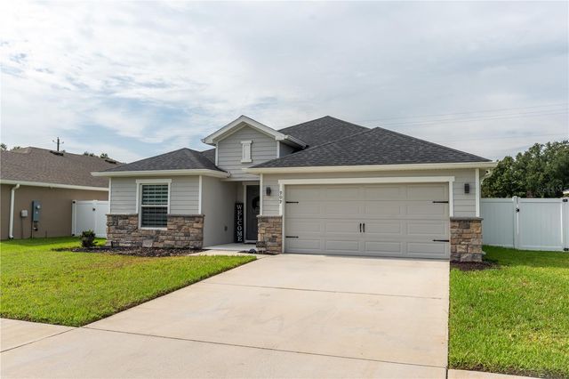 909 MONTGOMERY LANE, Polk City, FL 33868