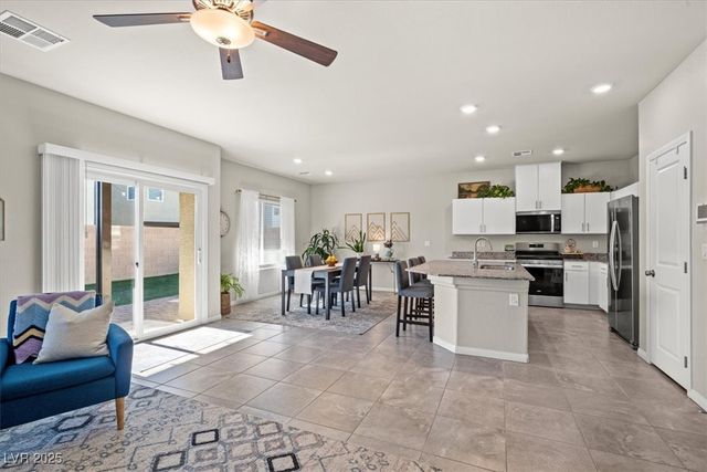 3747 Berenices Avenue, North Las Vegas, NV 89084