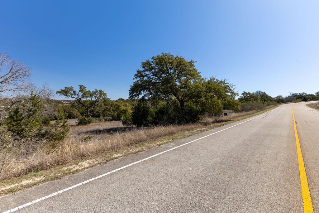 2232 San Jose WAY, Canyon Lake, TX 78133