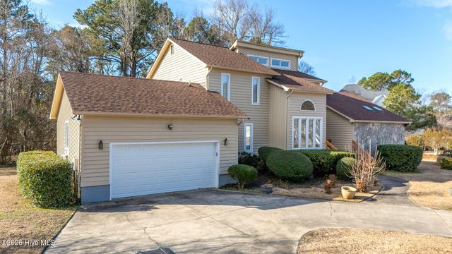 312 Eastchester Drive, Morehead City, NC 28557