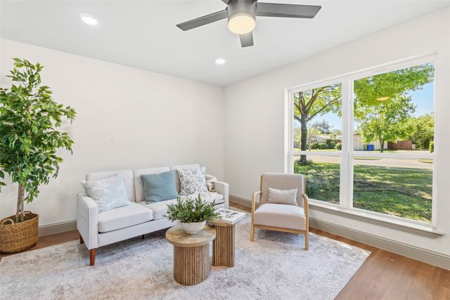 1813 Glengarry Drive, Carrollton, TX 75006