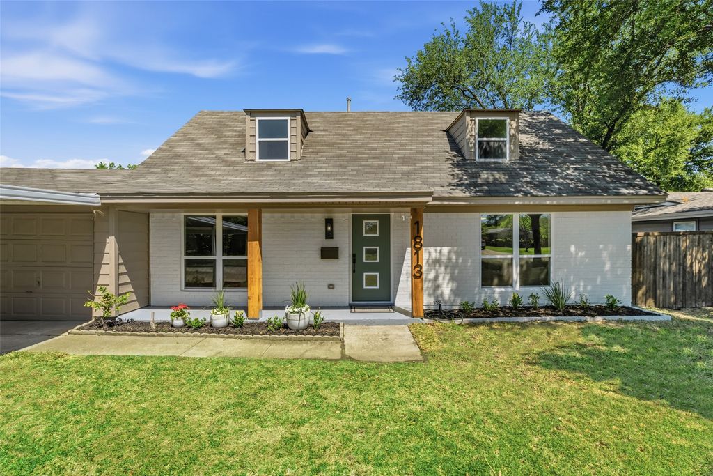 1813 Glengarry Drive, Carrollton, TX 75006