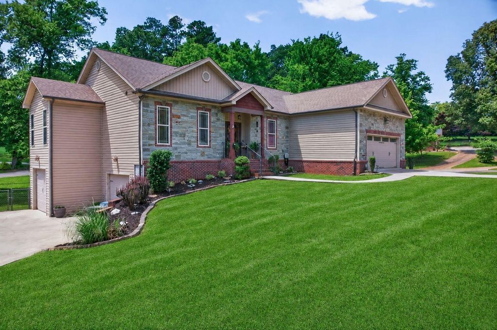 2356 Gale Lane, Chattanooga, TN 37421