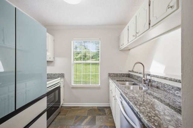 313 Yorkshire Cir, Nashville, TN 37211