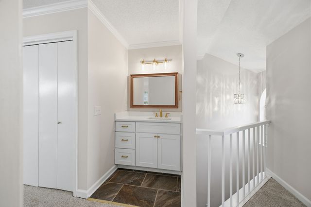 313 Yorkshire Cir, Nashville, TN 37211