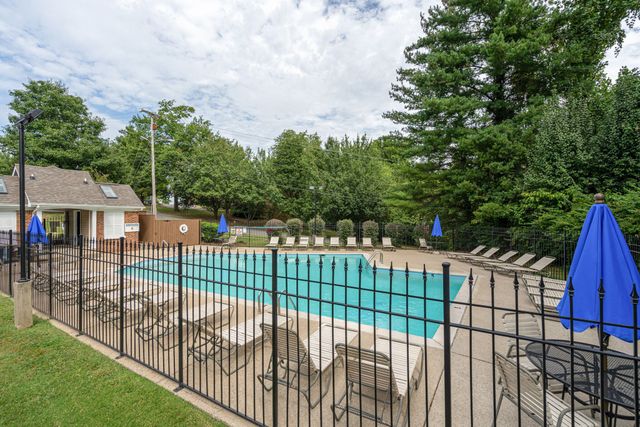 313 Yorkshire Cir, Nashville, TN 37211