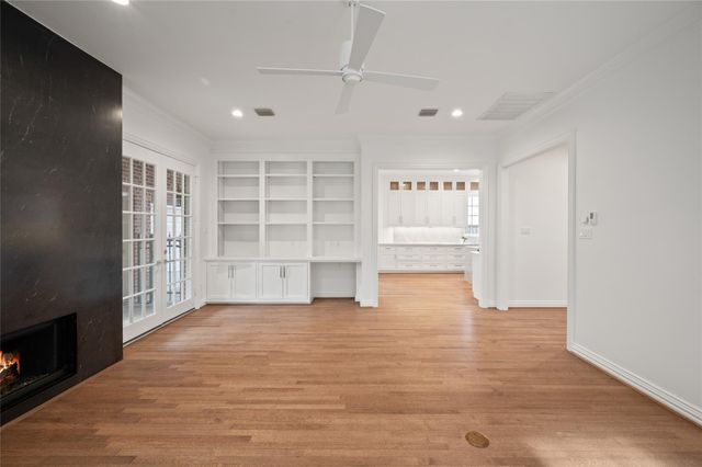 6130 Annapolis Street, West University Place, TX 77005