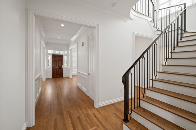 6130 Annapolis Street, West University Place, TX 77005