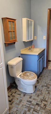 2122 Sand Hill Road, Oregon, WI 53575