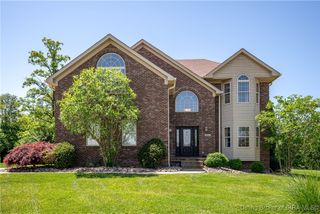 12002 Masters Pointe, Sellersburg, IN 47172