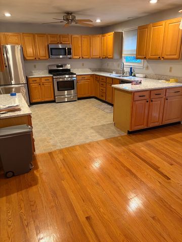 126 Waltham St, Maynard, MA 01754
