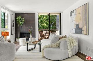 911 N Kings Road 321, West Hollywood, CA 90069