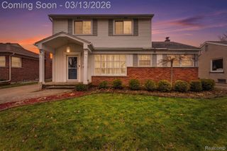 22948 Lingemann Street, St. Clair Shores, MI 48080