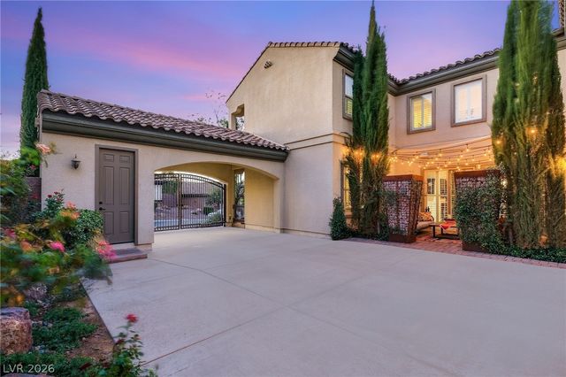 2744 Liberation Drive, Henderson, NV 89044