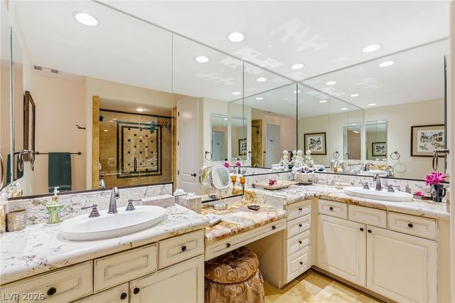 2744 Liberation Drive, Henderson, NV 89044