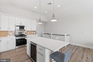 625 W MONTGOMERY AVE, Wildwood, NJ 08260