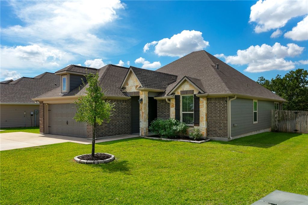 1458 Kingsgate Drive, Bryan, TX 77807 — photo 3