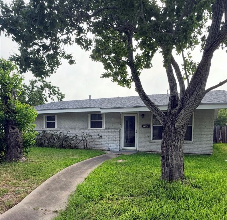 1507 Denver St, Portland, TX 78374 — exterior