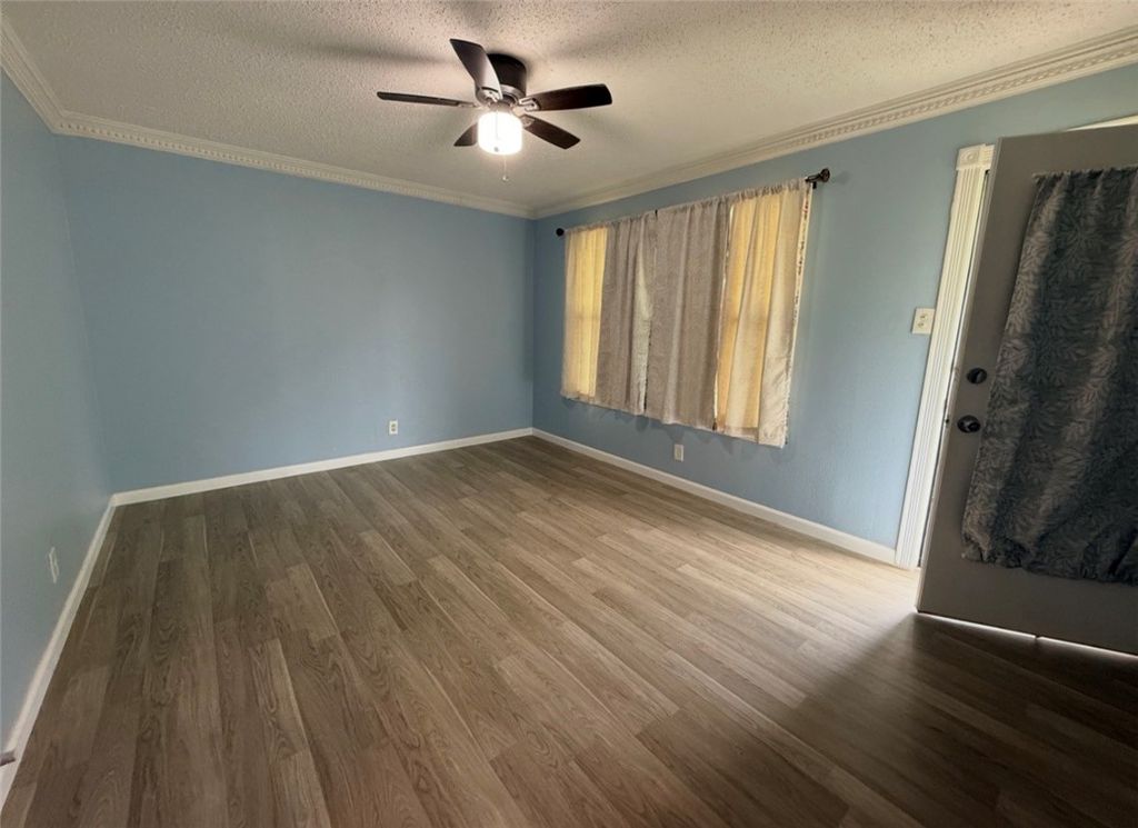 1507 Denver St, Portland, TX 78374 — photo 5