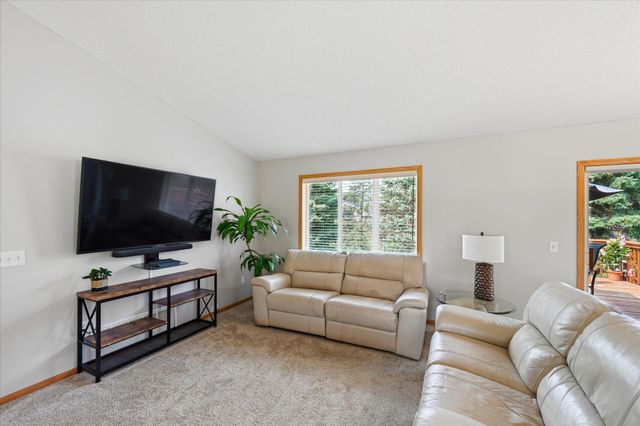 6221 152nd Avenue NW, Ramsey, MN 55303