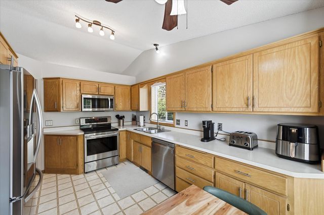 6221 152nd Avenue NW, Ramsey, MN 55303