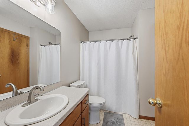 6221 152nd Avenue NW, Ramsey, MN 55303