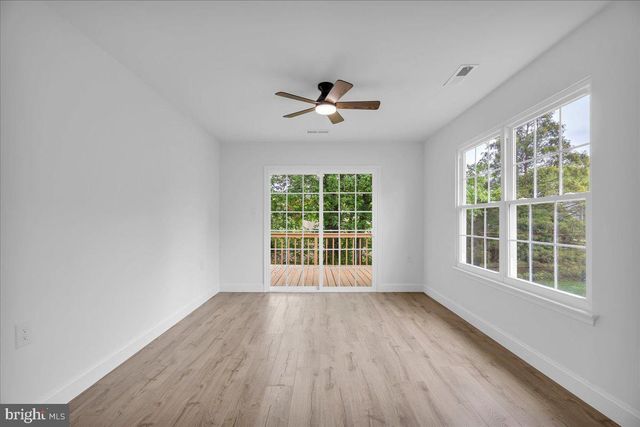 20 LAKEBRIDGE DR, Deptford, NJ 08096