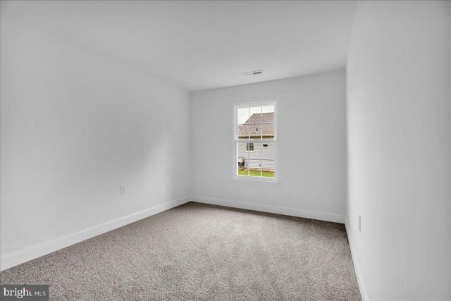 20 LAKEBRIDGE DR, Deptford, NJ 08096