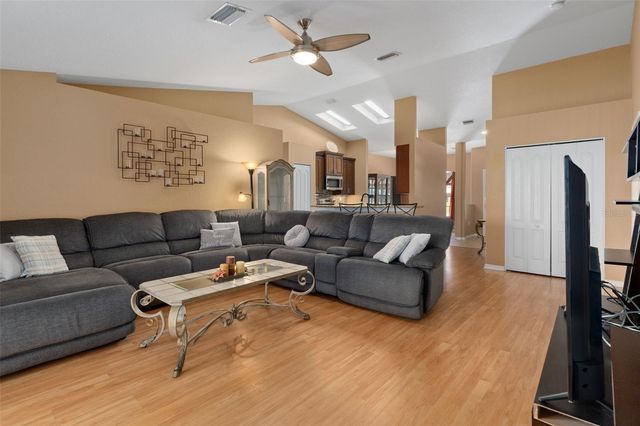 15437 DEER PATH DRIVE, Brooksville, FL 34604