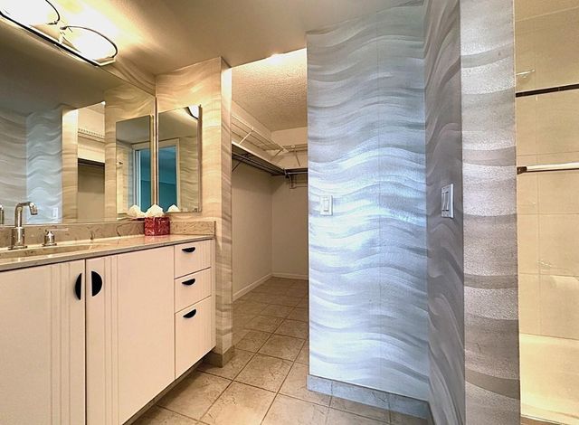 1350 River Reach Drive 501, Fort Lauderdale, FL 33315