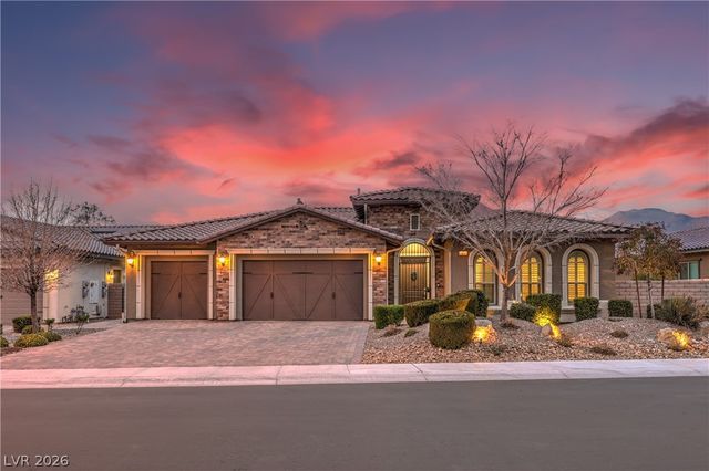 97 Menorca Island Court, Las Vegas, NV 89138