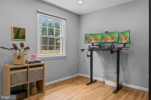 12905 DARNESTOWN RD, Gaithersburg, MD 20878