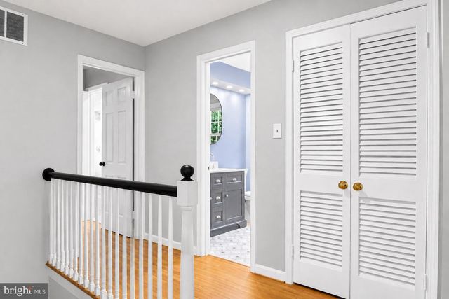 12905 DARNESTOWN RD, Gaithersburg, MD 20878