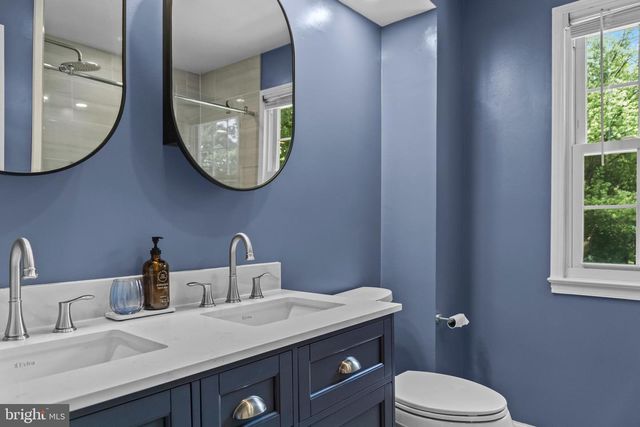 12905 DARNESTOWN RD, Gaithersburg, MD 20878
