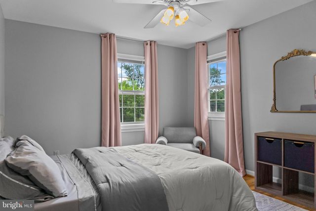 12905 DARNESTOWN RD, Gaithersburg, MD 20878