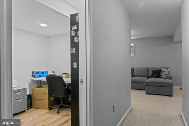 12905 DARNESTOWN RD, Gaithersburg, MD 20878